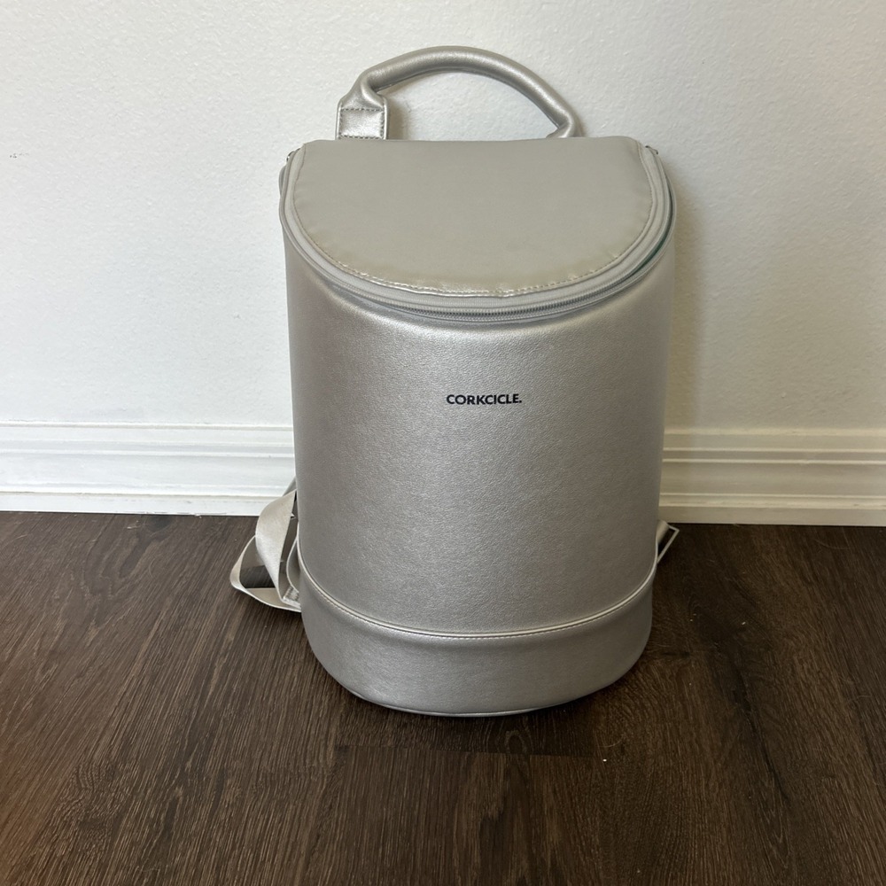 Corkcicle EOLA Bucket Cooler Bag Backpack - Silver ($150 Retail) NEW